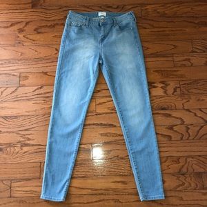 🌸NEW Celebrity Pink Super Skinny Jeans- Juniors